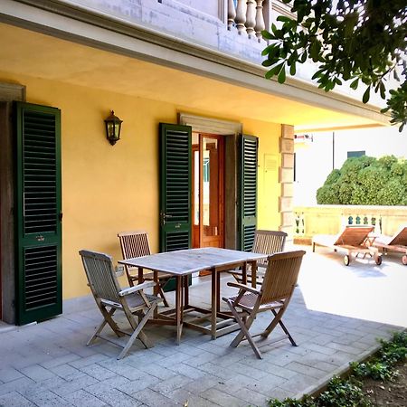 Appartamenti Fronte Mare Castiglioncello Cameră foto