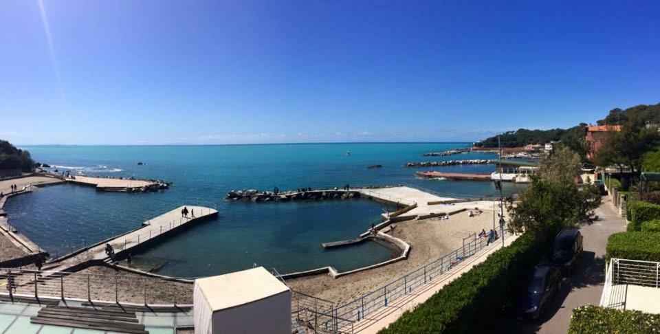 Appartamenti Fronte Mare Castiglioncello Exterior foto